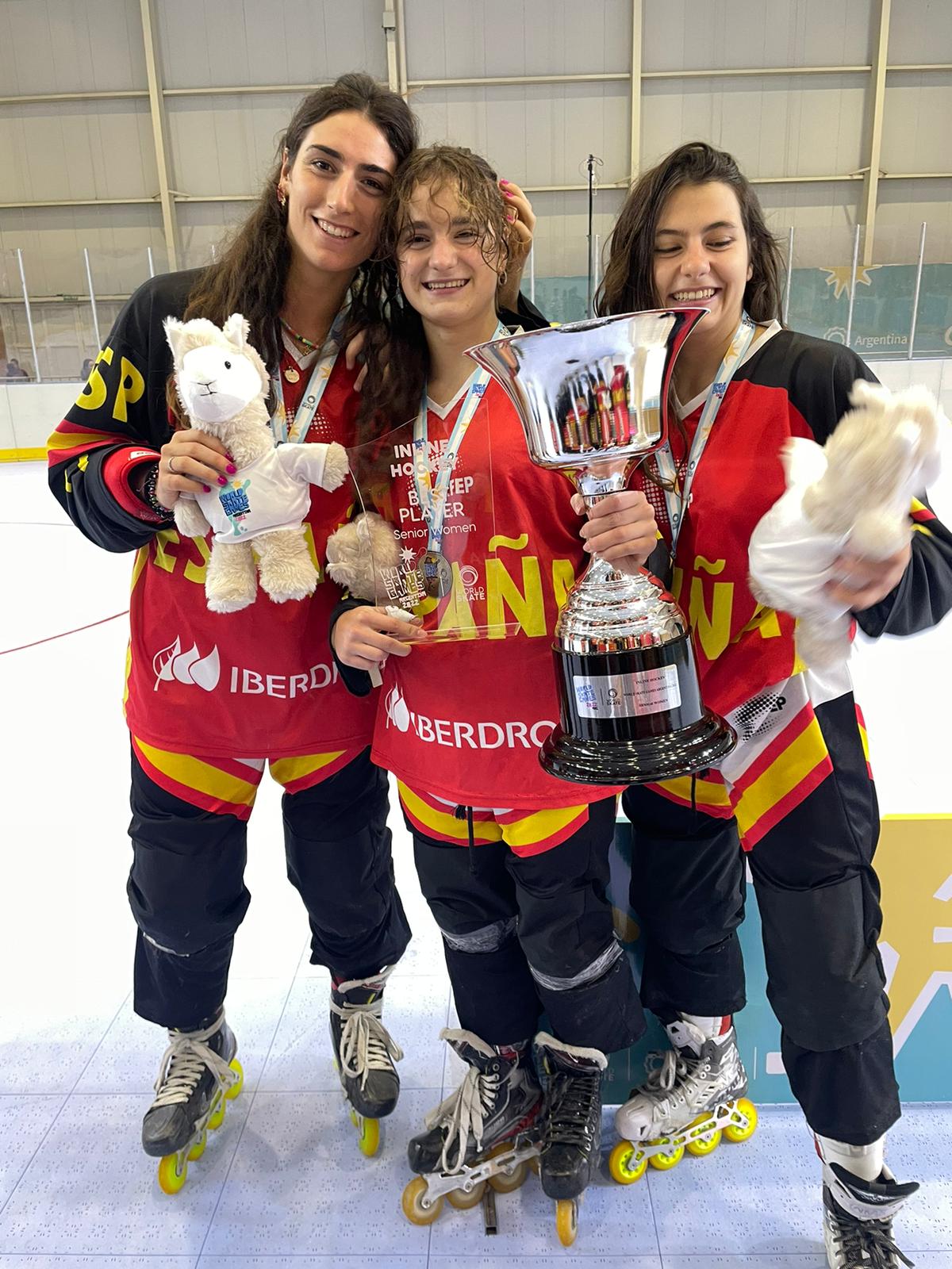 Ana Sierra, Olivia Monjas y Anna Domenech